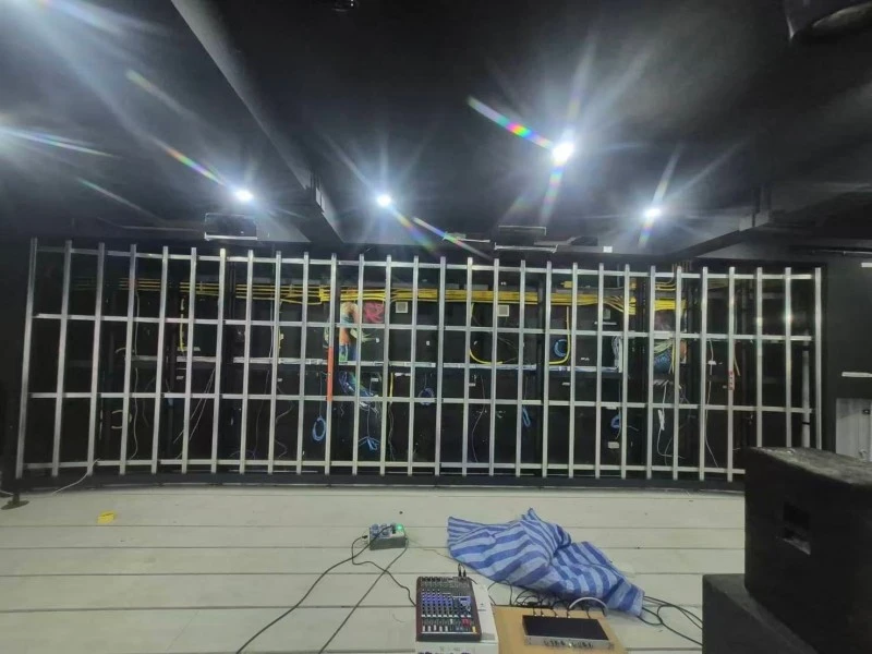 Mobile Floor Stand for Display